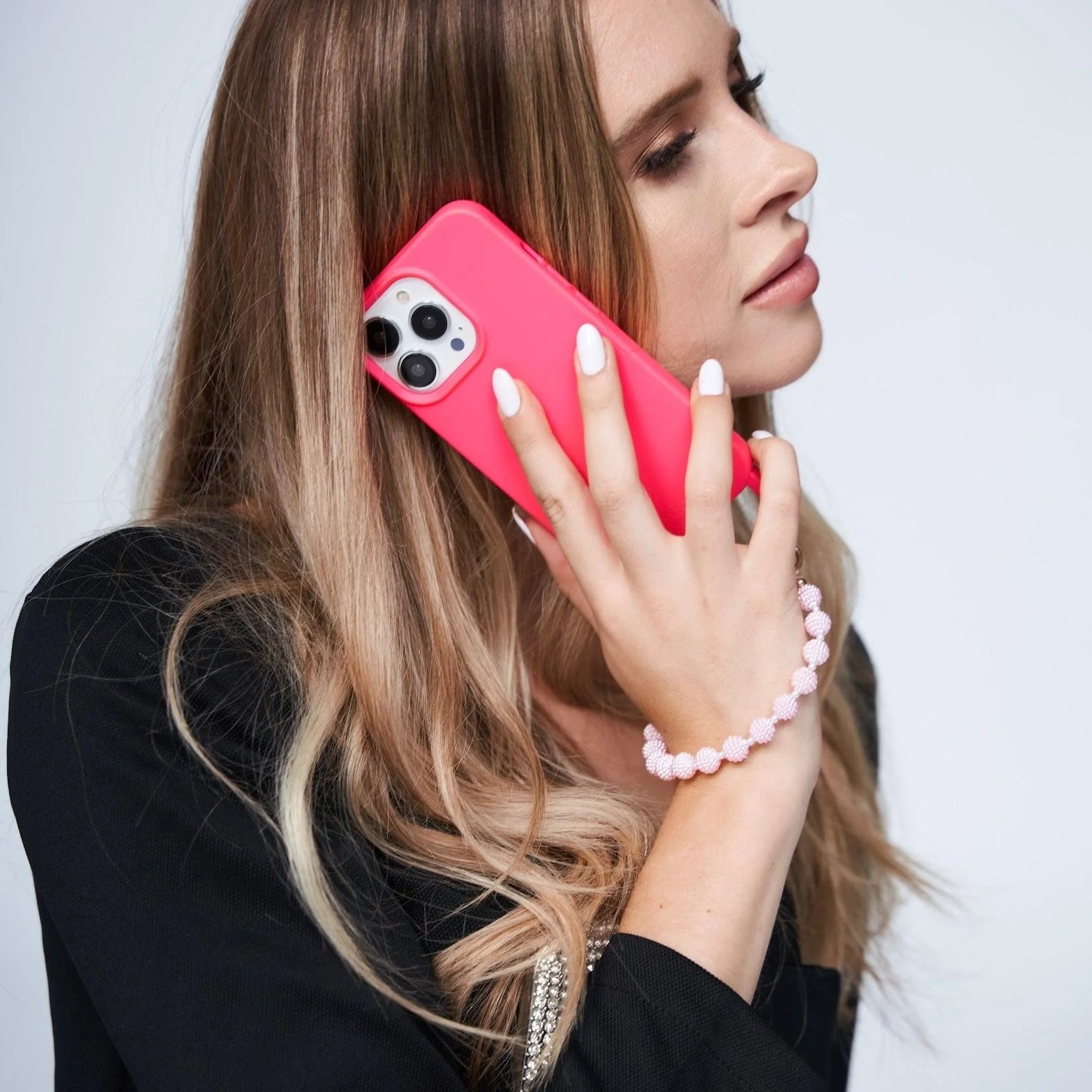 Berry Wristlet Bubblegum - Image 5