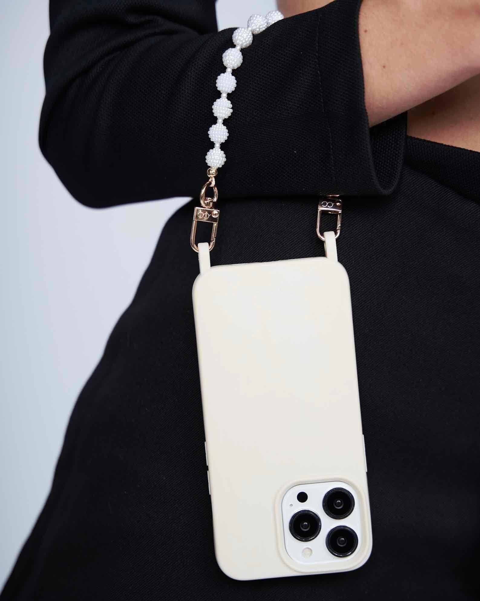 Berry Wristlet Ivory - Image 6