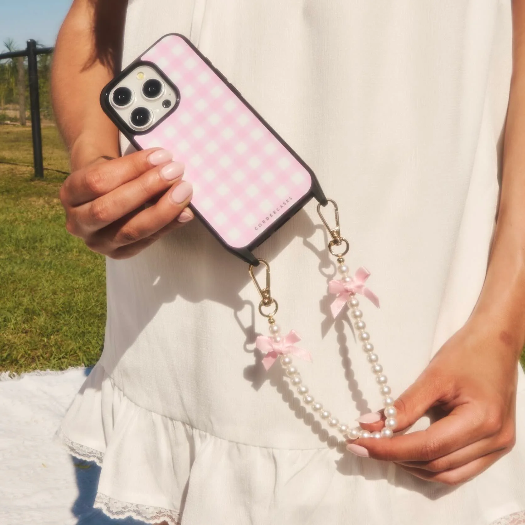 Gingham Darling Phone Wristlet Set Blush - Image 3