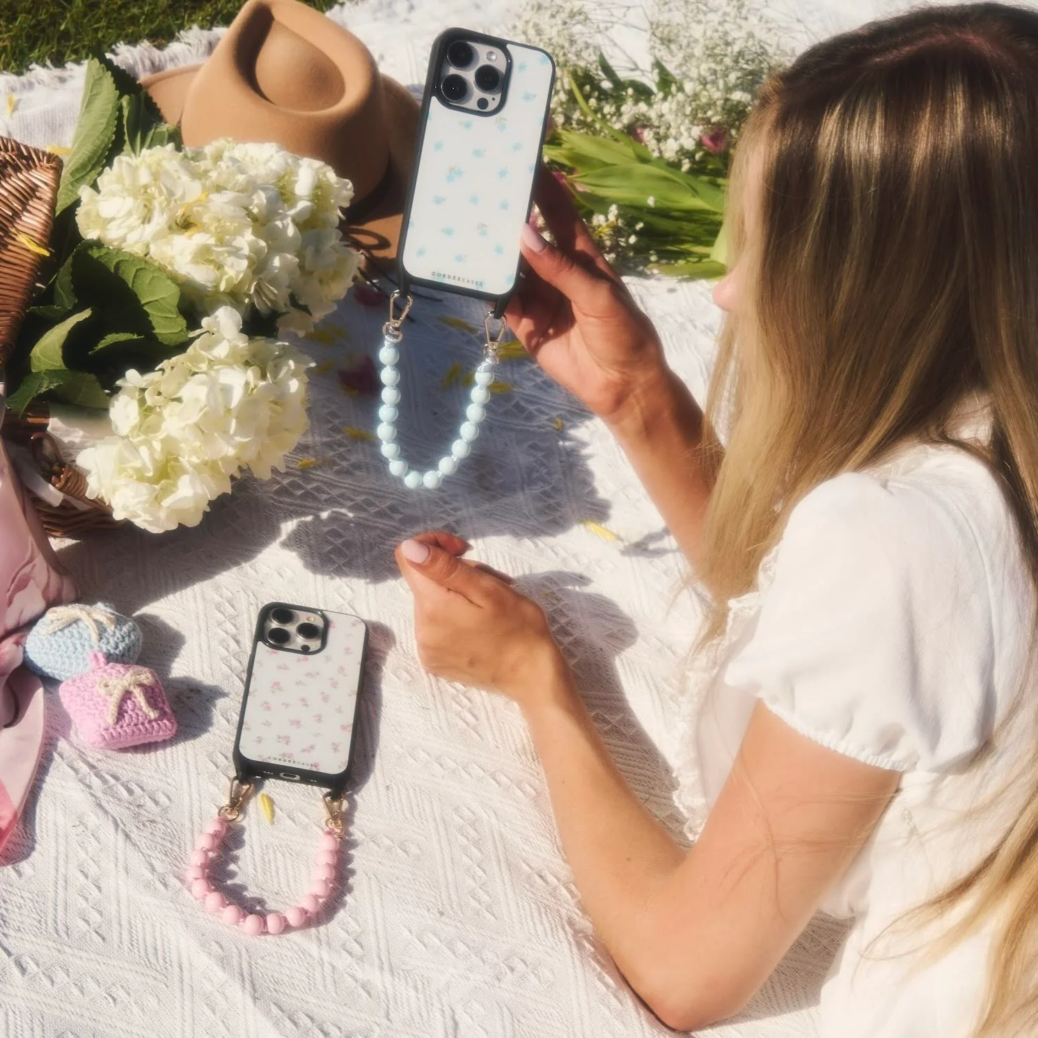 Peony Picnic Phone Wristlet Set Powder Blue - Image 4